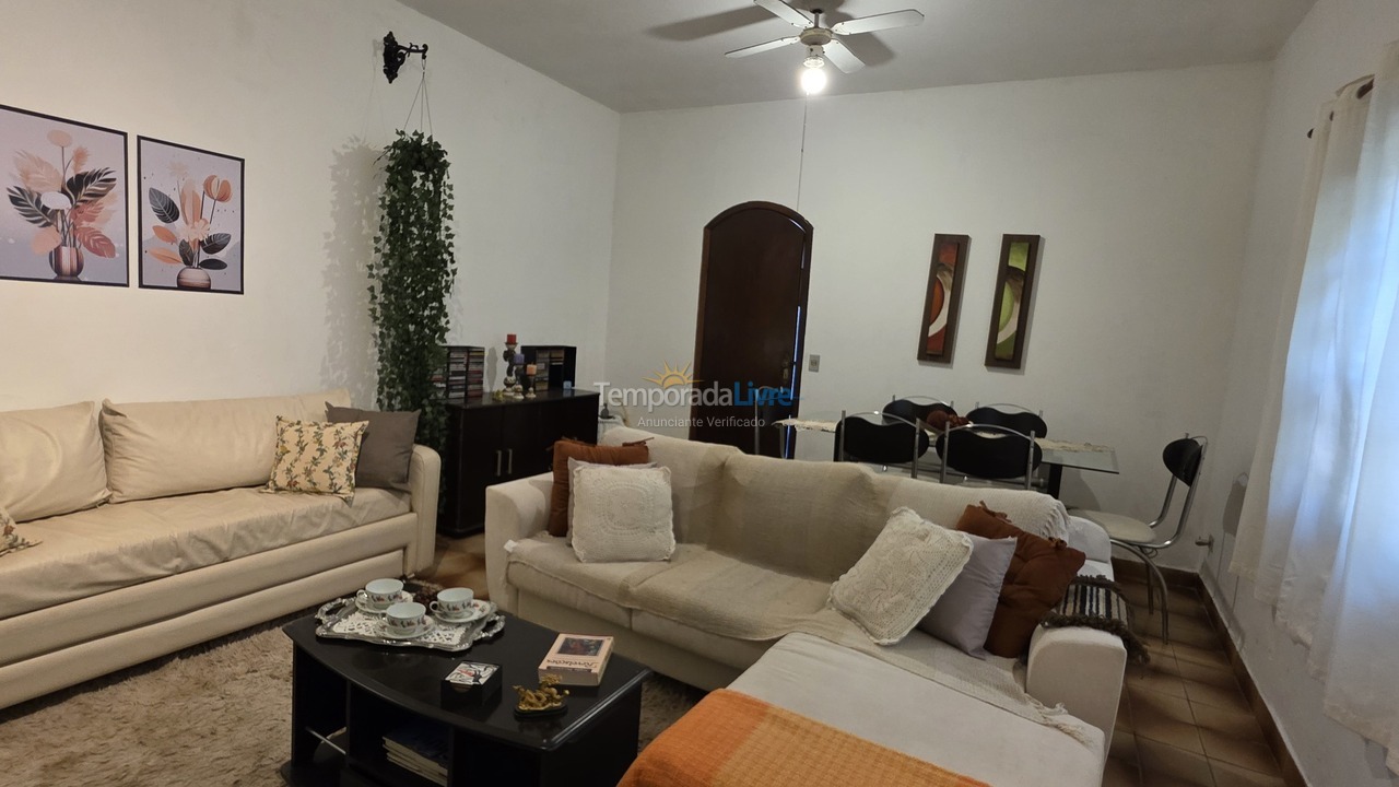 Granja para alquiler de vacaciones em Cotia (Recanto Verde)