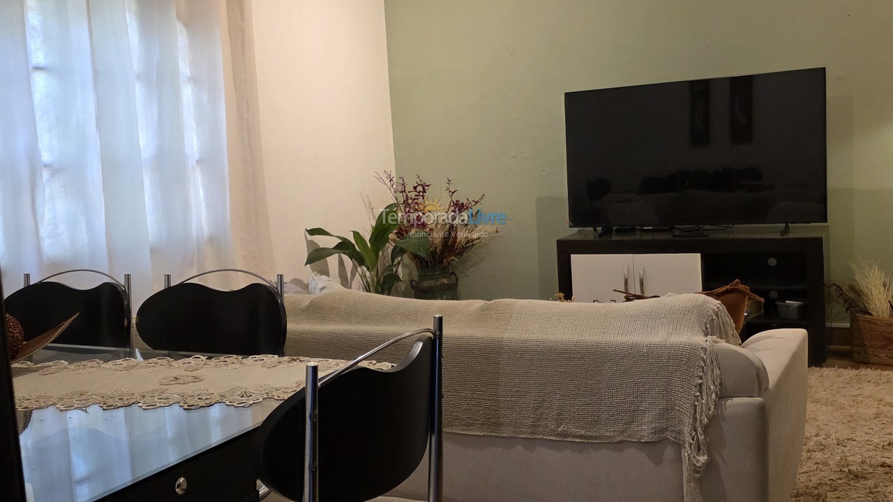 Granja para alquiler de vacaciones em Cotia (Recanto Verde)