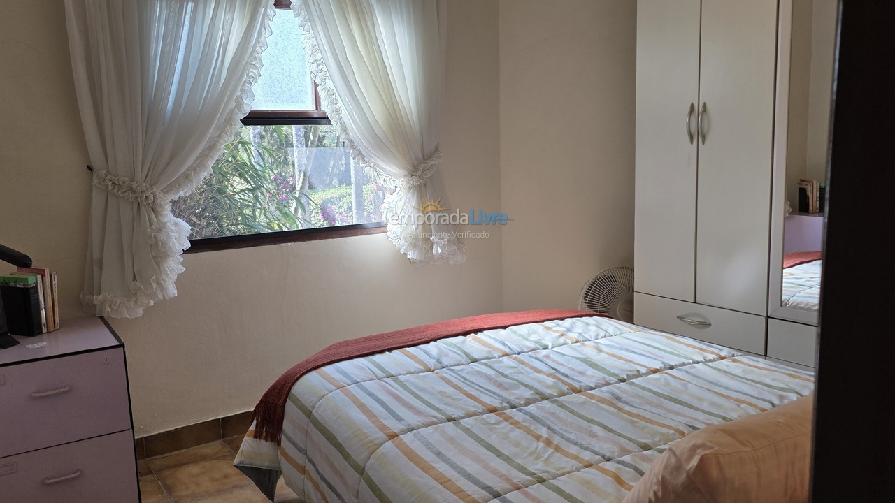 Granja para alquiler de vacaciones em Cotia (Recanto Verde)