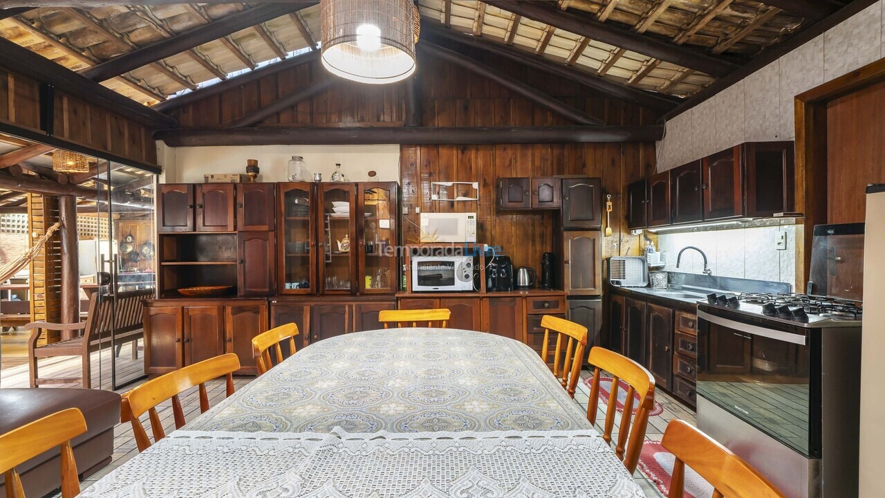 House for vacation rental in Bombinhas (Canto Grande)