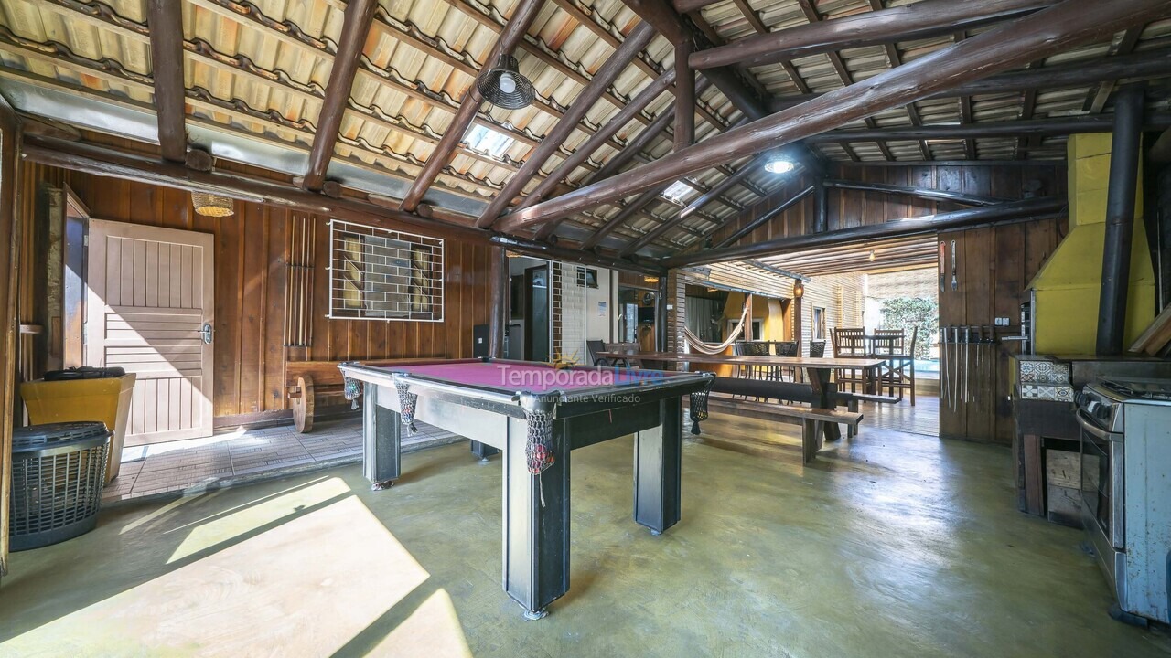 House for vacation rental in Bombinhas (Canto Grande)