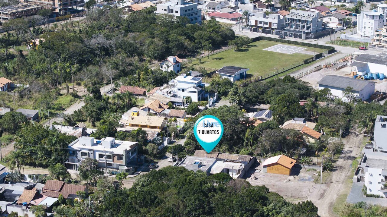 House for vacation rental in Bombinhas (Canto Grande)