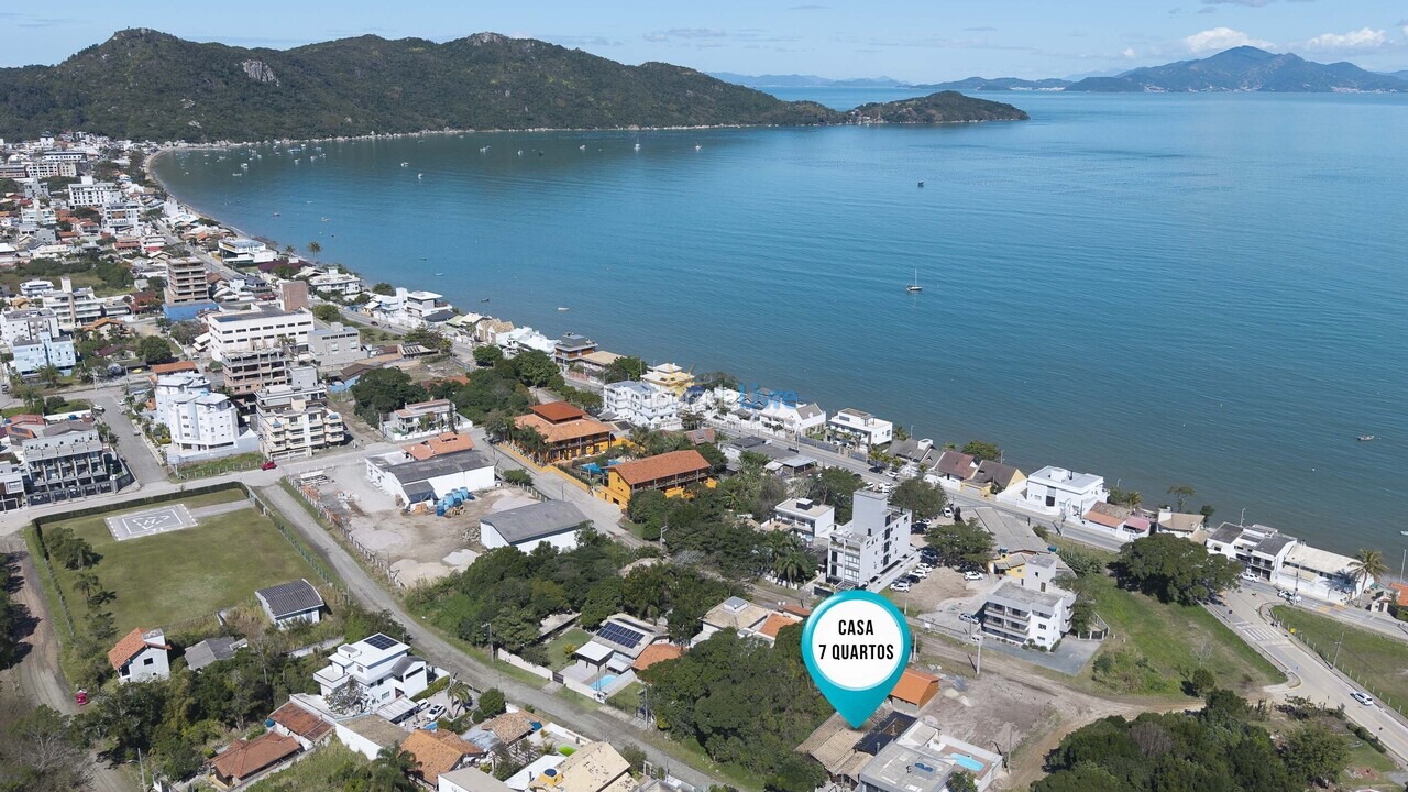 House for vacation rental in Bombinhas (Canto Grande)