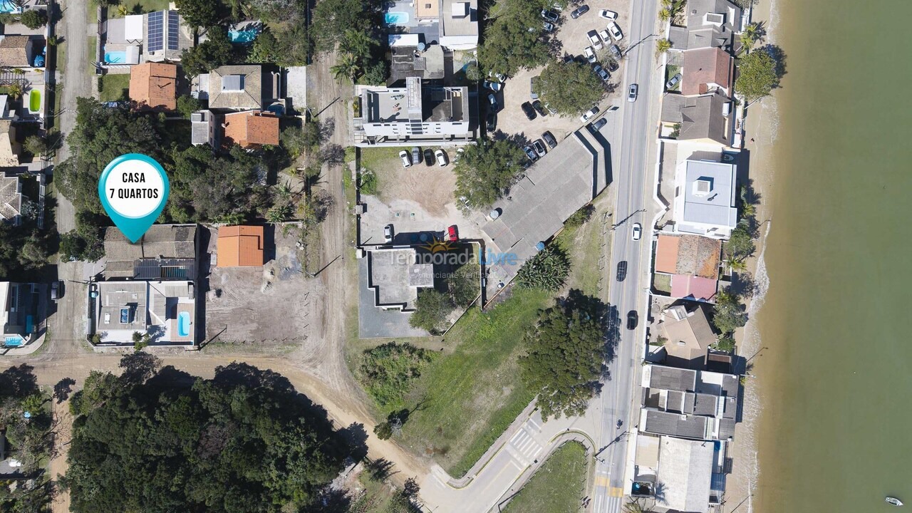 House for vacation rental in Bombinhas (Canto Grande)