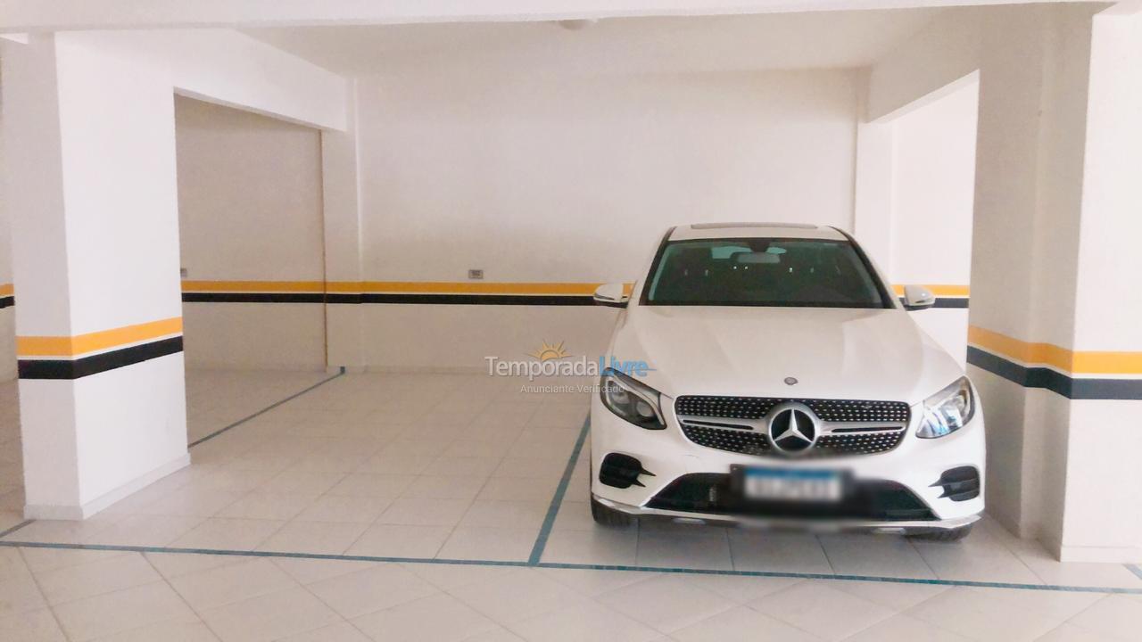 Apartment for vacation rental in Itapema (Meia Praia)