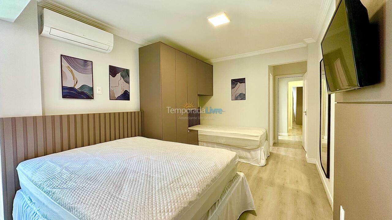 House for vacation rental in Itapema (Meia Praia)