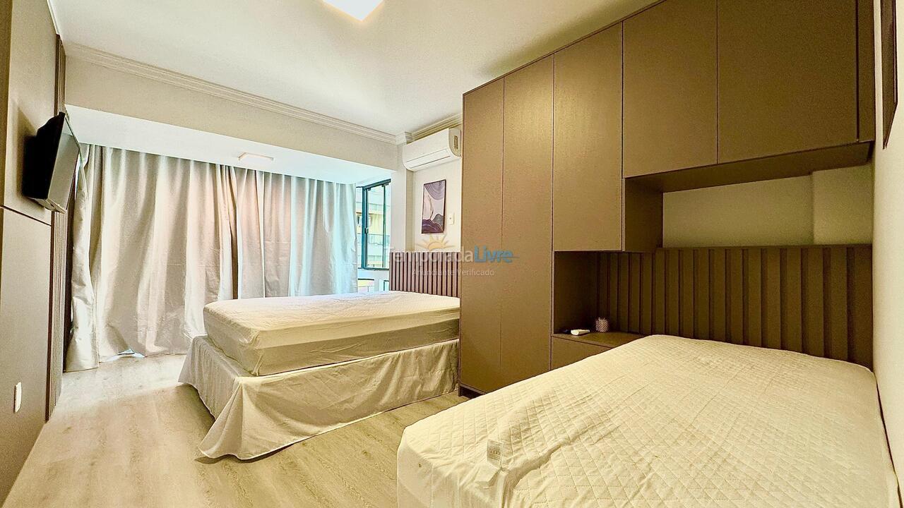 House for vacation rental in Itapema (Meia Praia)