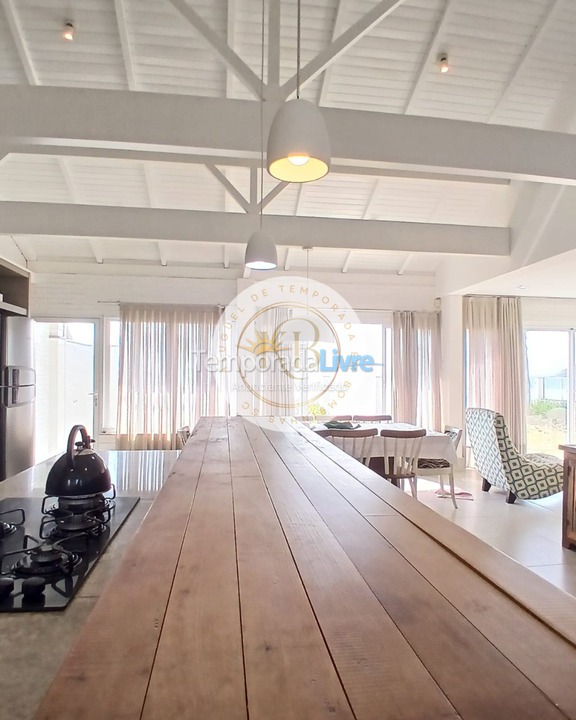 House for vacation rental in Bombinhas (Canto Grande)