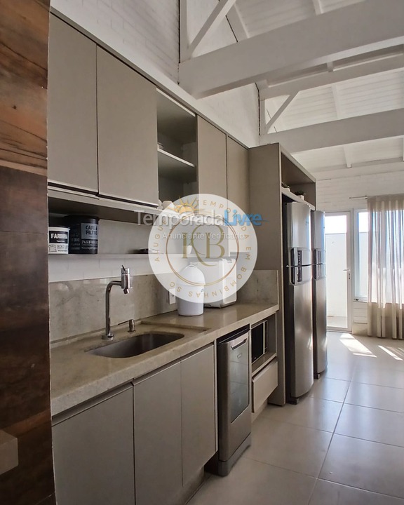 House for vacation rental in Bombinhas (Canto Grande)