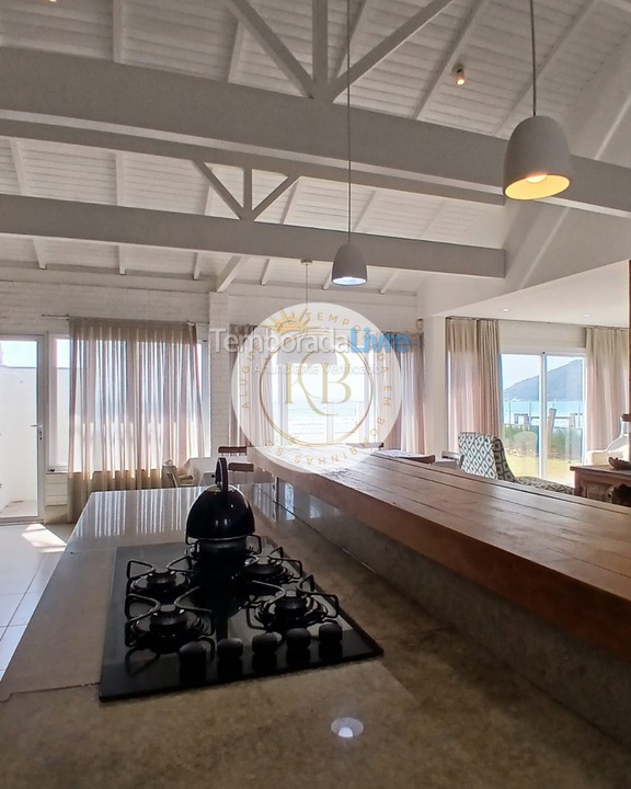 House for vacation rental in Bombinhas (Canto Grande)