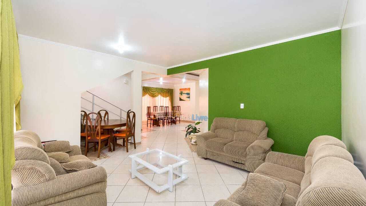 Casa para aluguel de temporada em Bombinhas (Morrinhos)