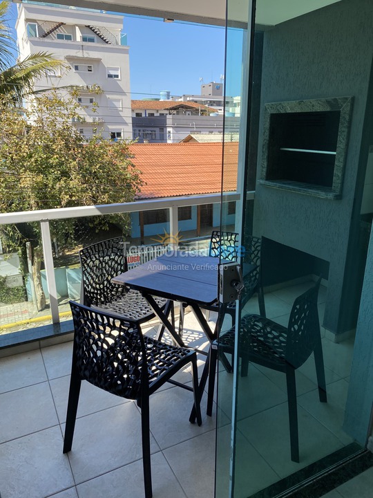 Apartamento para aluguel de temporada em Bombinhas (Praia de Bombinhas)