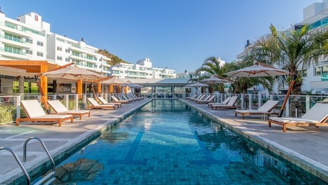 Apartamento para alugar em Florianopolis - Jurerê