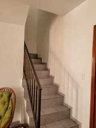 Cobertura Espaçosa a 100 Metros da Praia Grande – Ubatuba