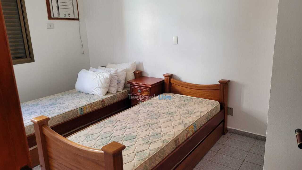 Apartamento para aluguel de temporada em Ubatuba (Praia Grande)