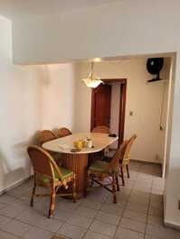 Cobertura Espaçosa a 100 Metros da Praia Grande – Ubatuba