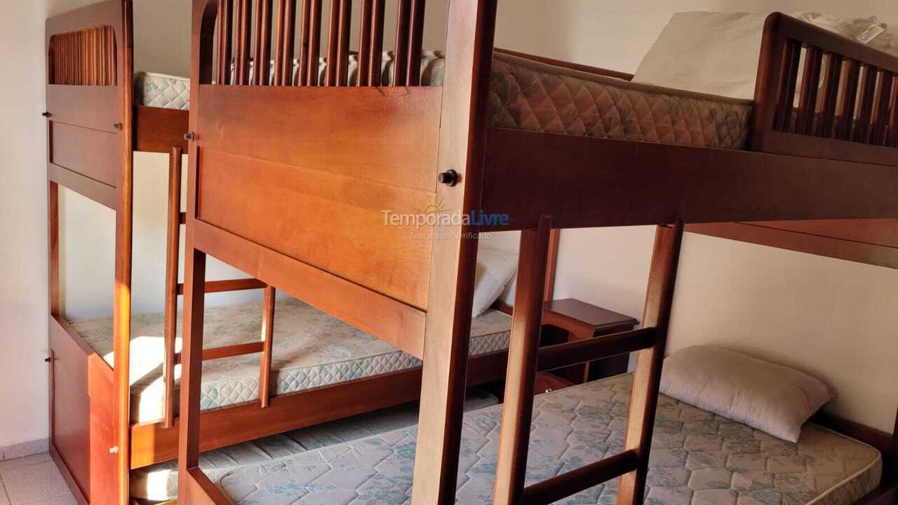 Apartamento para aluguel de temporada em Ubatuba (Praia Grande)