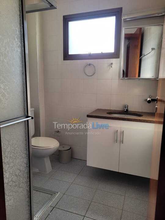 Apartamento para aluguel de temporada em Ubatuba (Praia Grande)