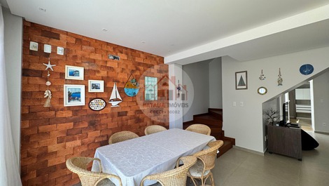 Excellent townhouse 280 meters from Mariscal Beach with 03 suites