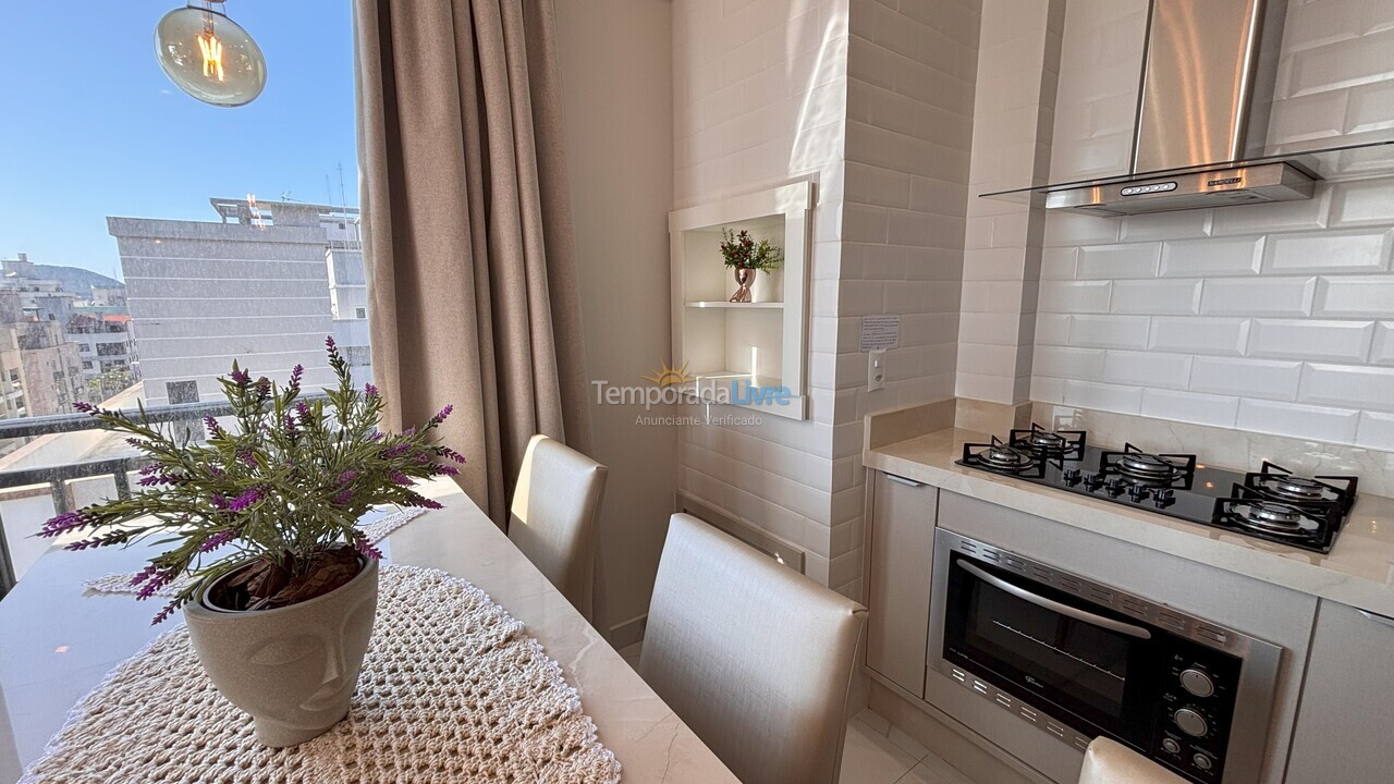 Apartamento para aluguel de temporada em Bombinhas (Praia de Bombas)