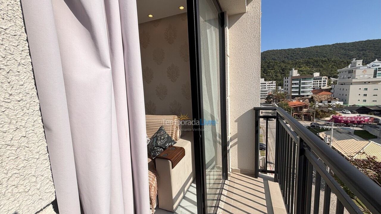 Apartamento para aluguel de temporada em Bombinhas (Praia de Bombas)