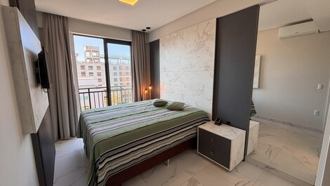 Conforto em Dobro: 2 Suítes com Vista para o Mar! 🌊