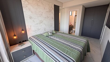 Conforto em Dobro: 2 Suítes com Vista para o Mar! 🌊