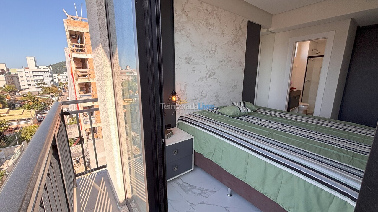 Apartamento para aluguel de temporada em Bombinhas (Praia de Bombas)