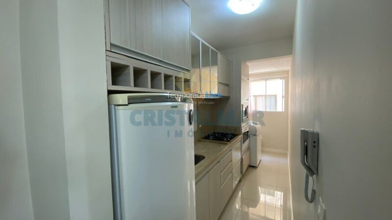 Apartamento para aluguel de temporada em Bombinhas (Praia de Bombas)