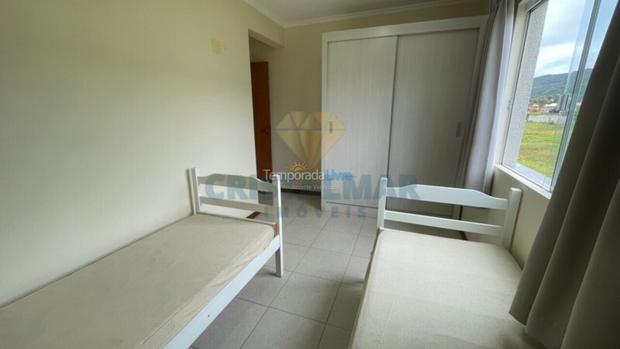 Apartamento para aluguel de temporada em Bombinhas (Praia de Bombas)