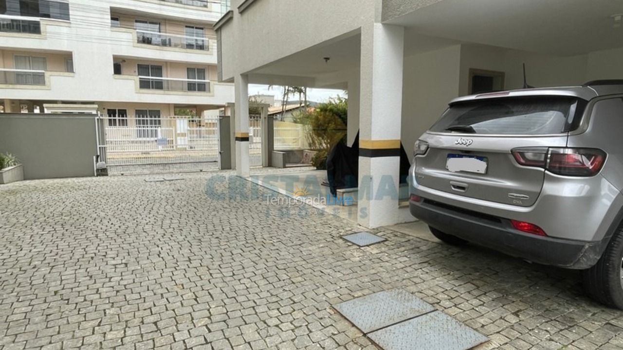 Apartamento para aluguel de temporada em Bombinhas (Praia de Bombas)