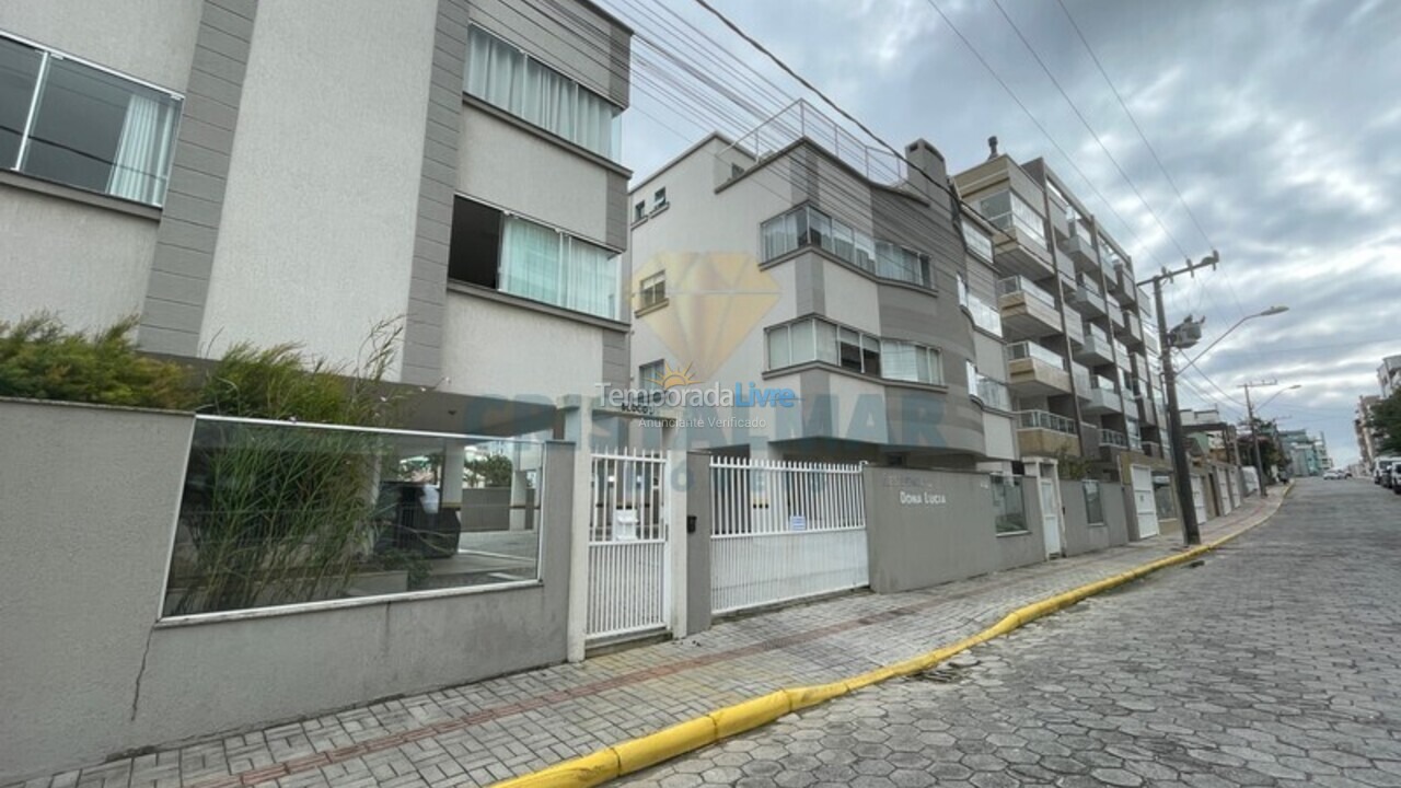 Apartamento para aluguel de temporada em Bombinhas (Praia de Bombas)