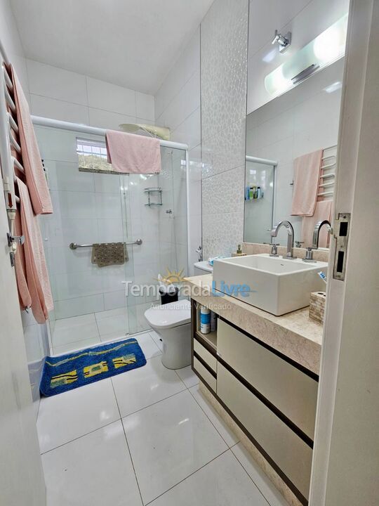 House for vacation rental in Bombinhas (Praia de Zimbros)