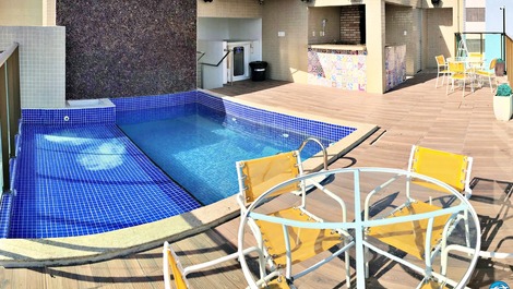 Rooftop Pool Apartment