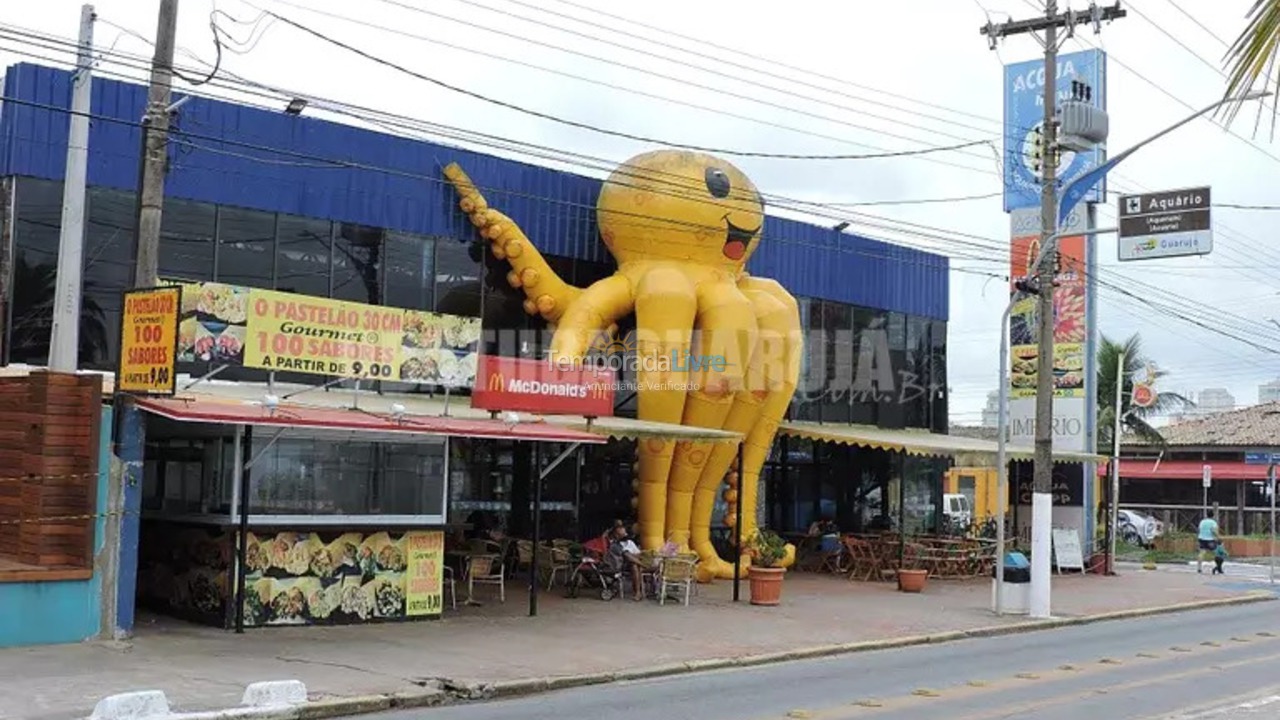 Apartamento para aluguel de temporada em Guarujá (Enseada)