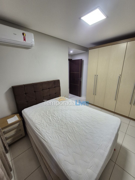 Apartamento para aluguel de temporada em Bombinhas (Praia de Bombas)