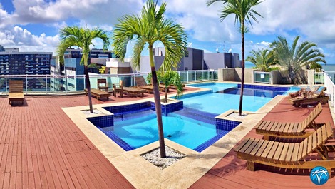 Apto Balcón y piscina en la azotea