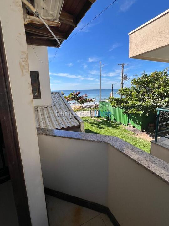 Casa para aluguel de temporada em Bombinhas (Praia de Bombas)