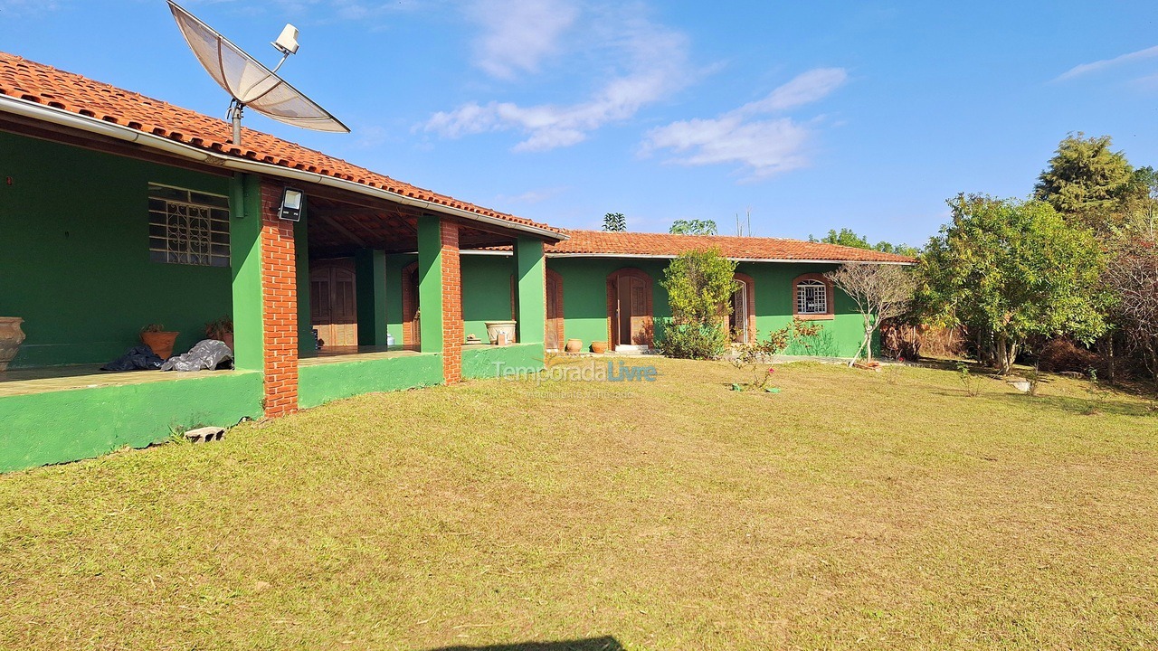 Granja para alquiler de vacaciones em Mairinque (Dona Catarina)