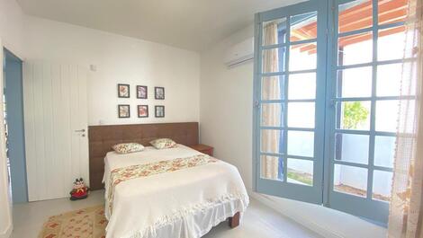 Linda casa a 50 metros da praia do mar de fora em Canto Grande