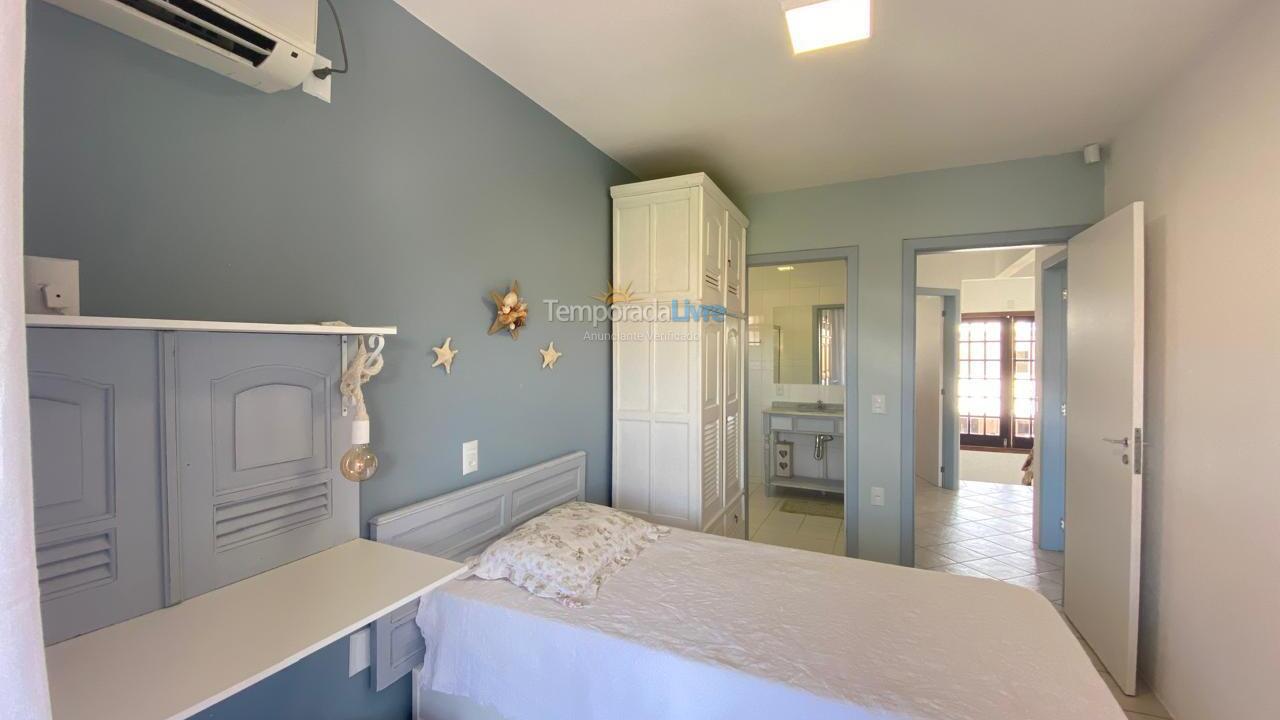 Casa para aluguel de temporada em Bombinhas (Canto Grande)