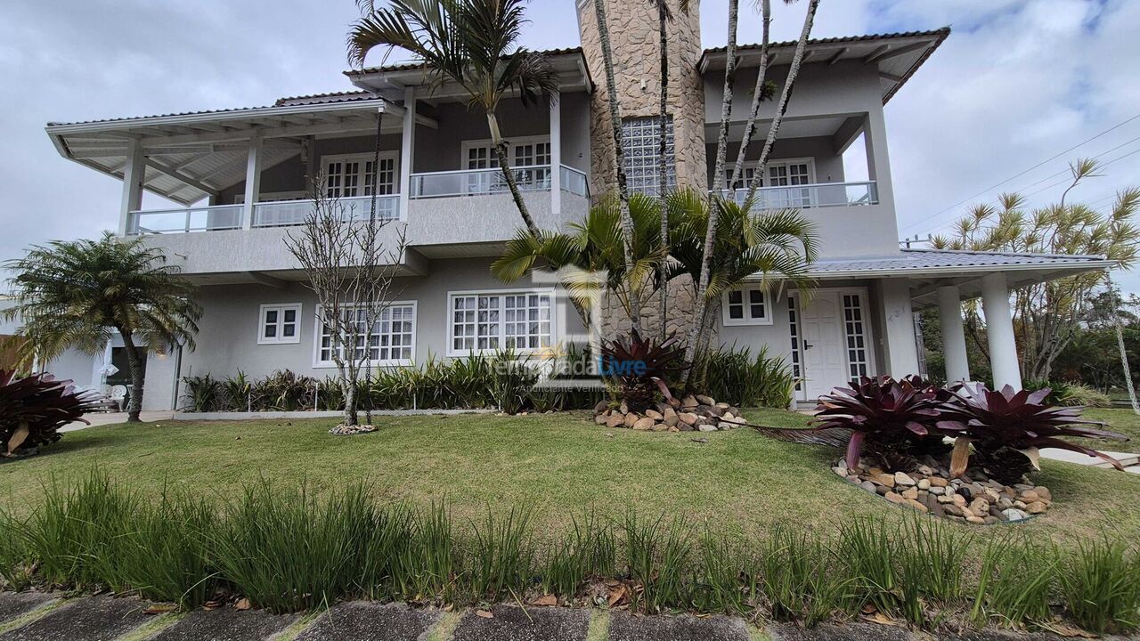 Casa para aluguel de temporada em Florianopolis (Jurerê Internacional)