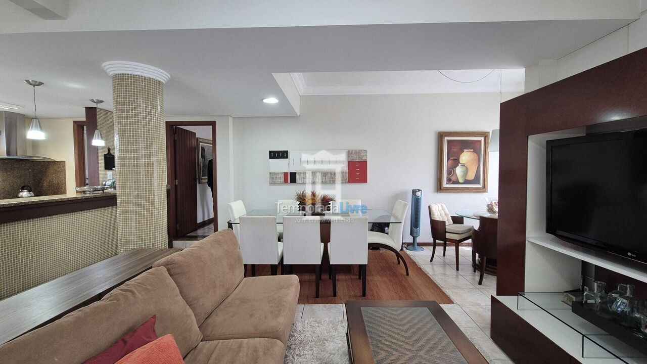 Casa para aluguel de temporada em Florianopolis (Jurerê Internacional)