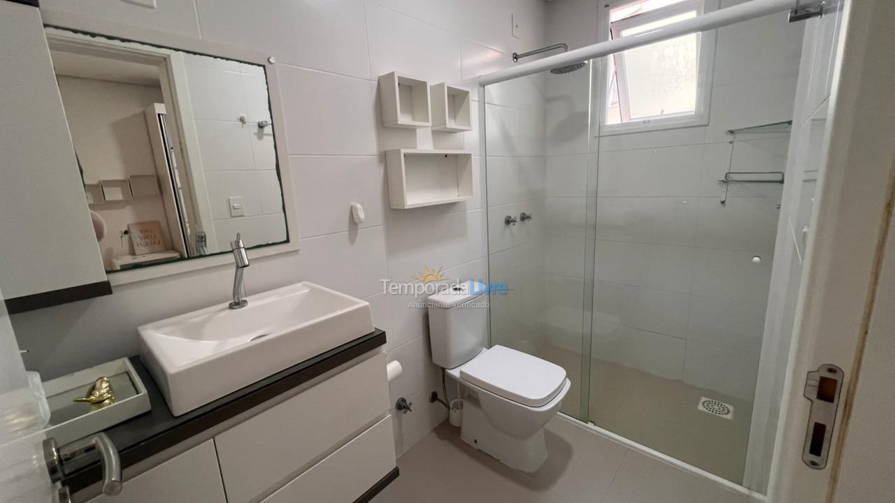 Apartamento para aluguel de temporada em Florianopolis (Praia dos Ingleses)