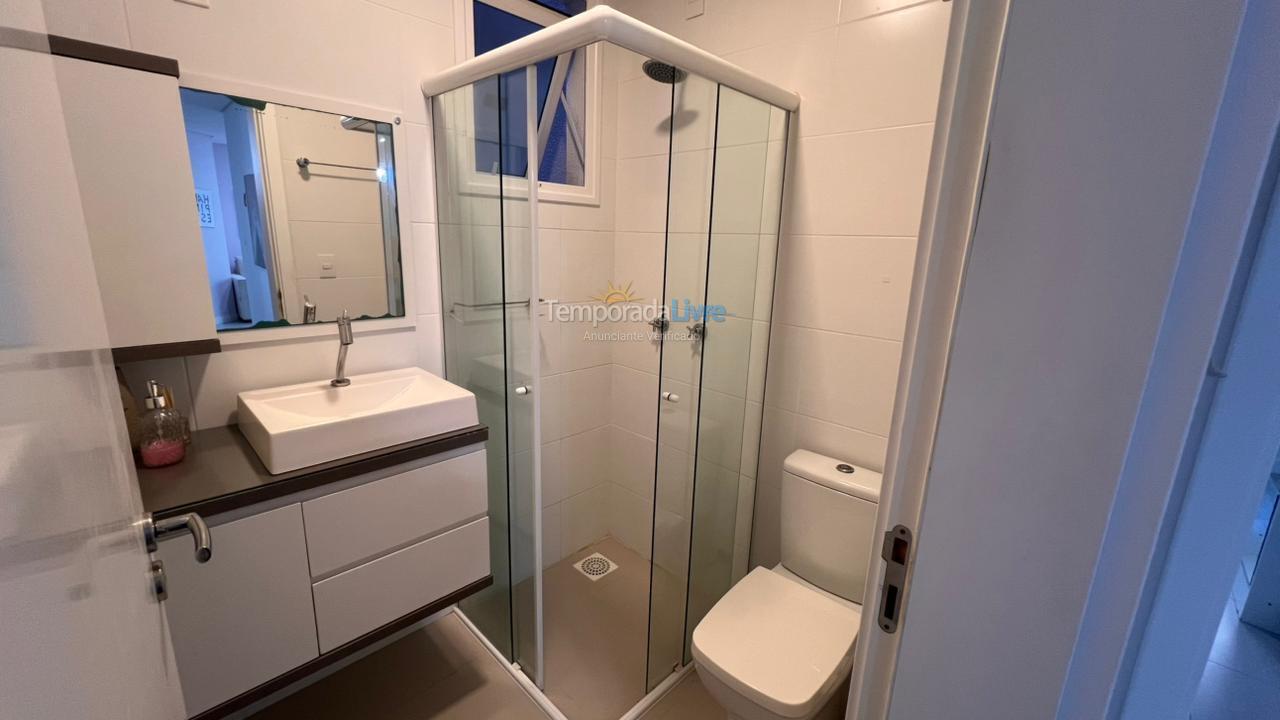 Apartamento para aluguel de temporada em Florianopolis (Praia dos Ingleses)