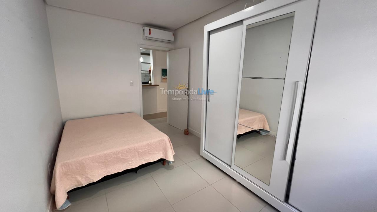 Apartamento para aluguel de temporada em Florianopolis (Praia dos Ingleses)