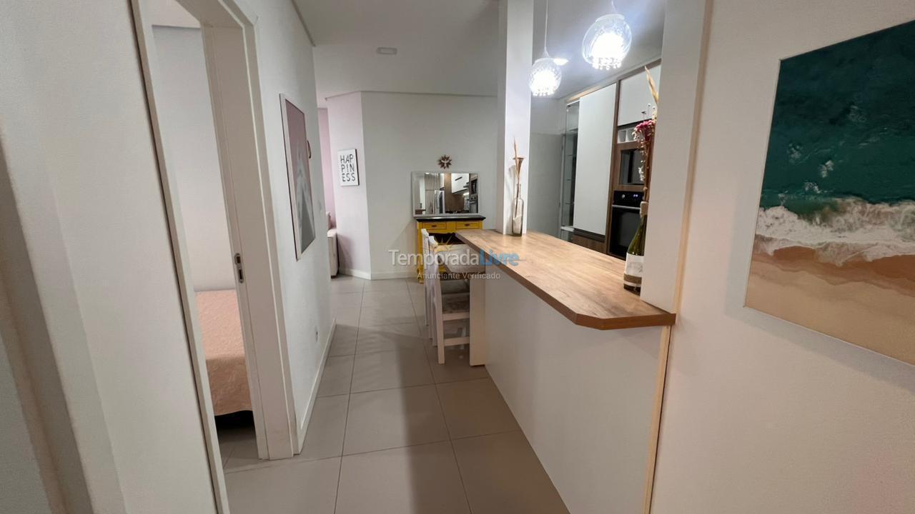 Apartamento para aluguel de temporada em Florianopolis (Praia dos Ingleses)