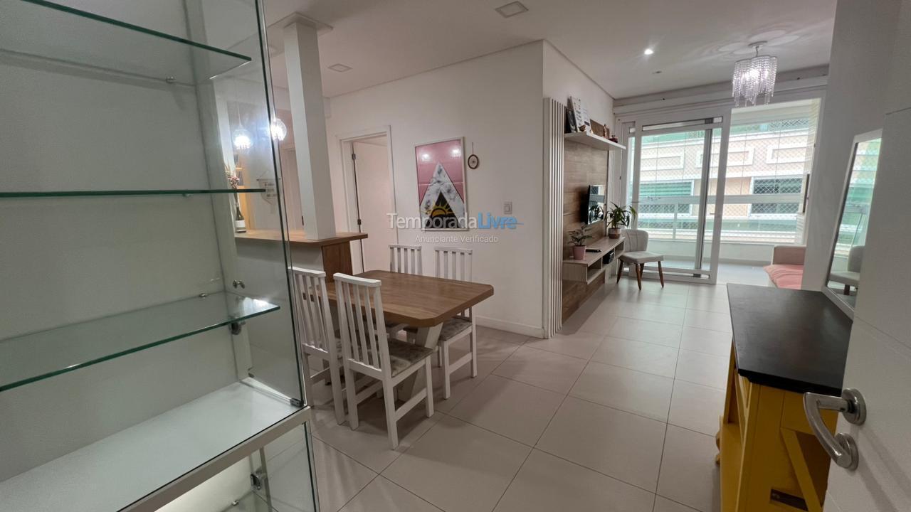 Apartamento para aluguel de temporada em Florianopolis (Praia dos Ingleses)