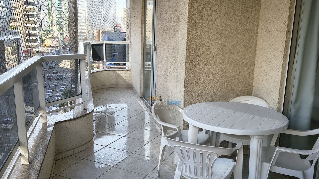 Apartamento para alquiler de vacaciones em Itapema (Meia Praia)