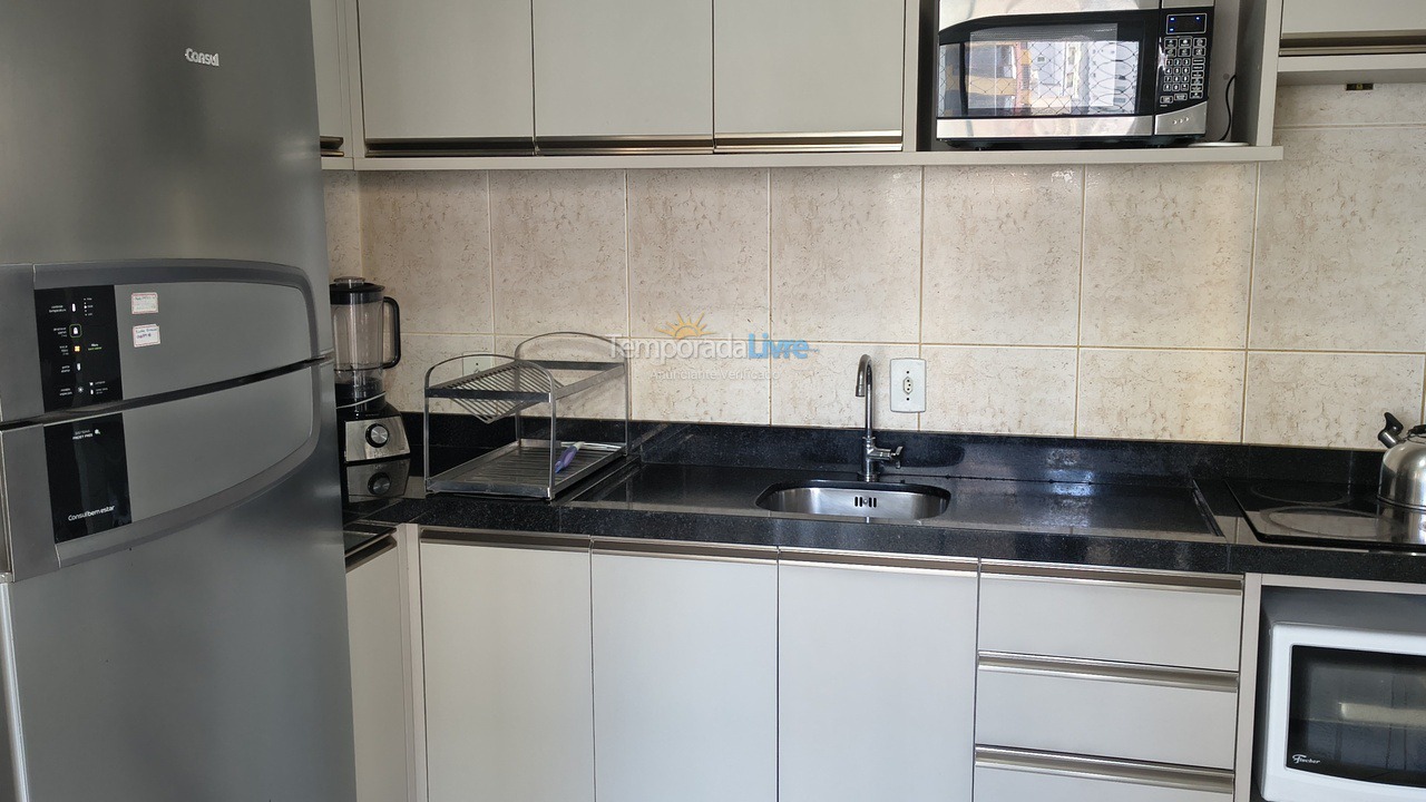 Apartamento para alquiler de vacaciones em Itapema (Meia Praia)